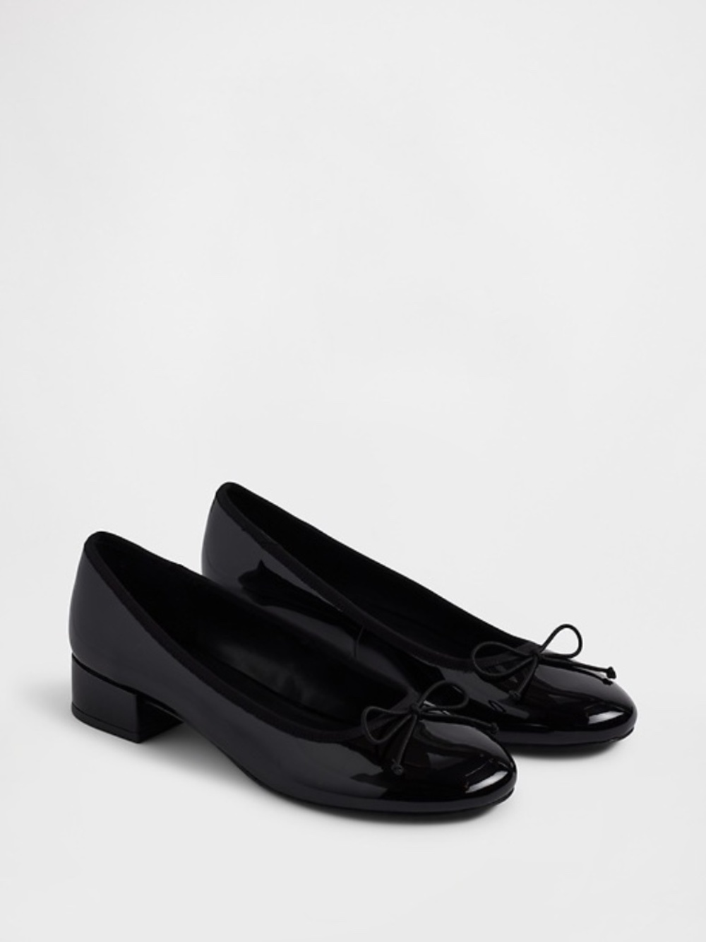 GAP Black Vegan Patent Leather Ballet Heels Sz 8 (Worn Once)